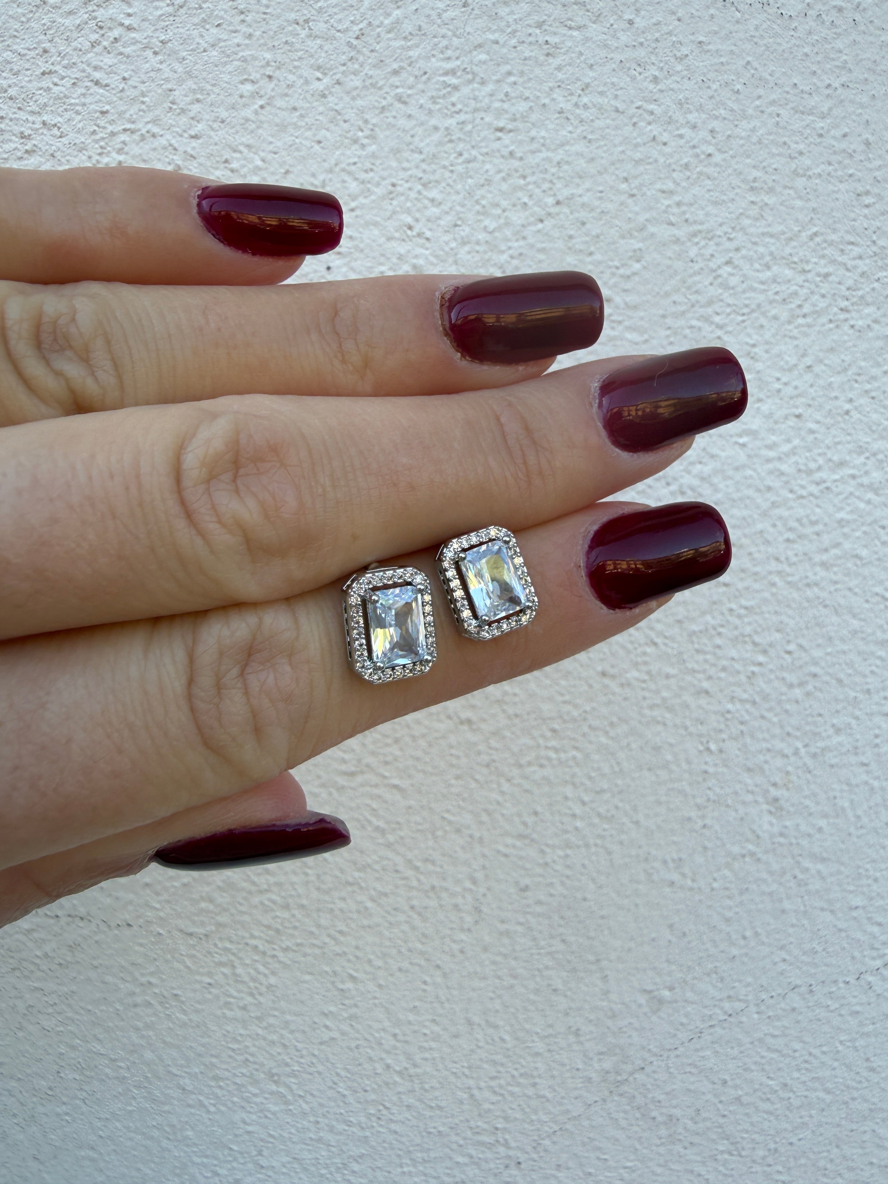 Orecchino luce quadrata