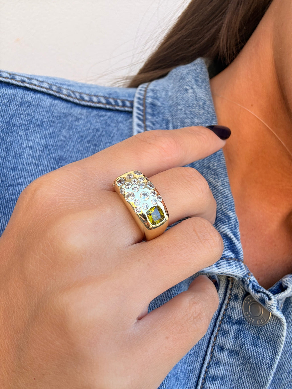 Anello Squadrato con zirconi di Nali – Nali – Le Kikke Graziose