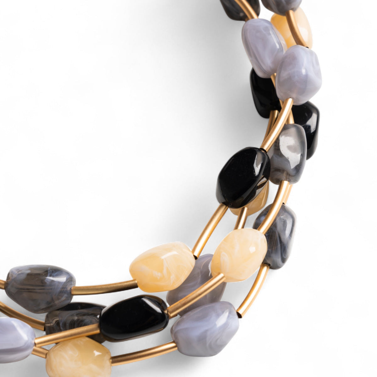 Collana Sasso Grigia di MYA