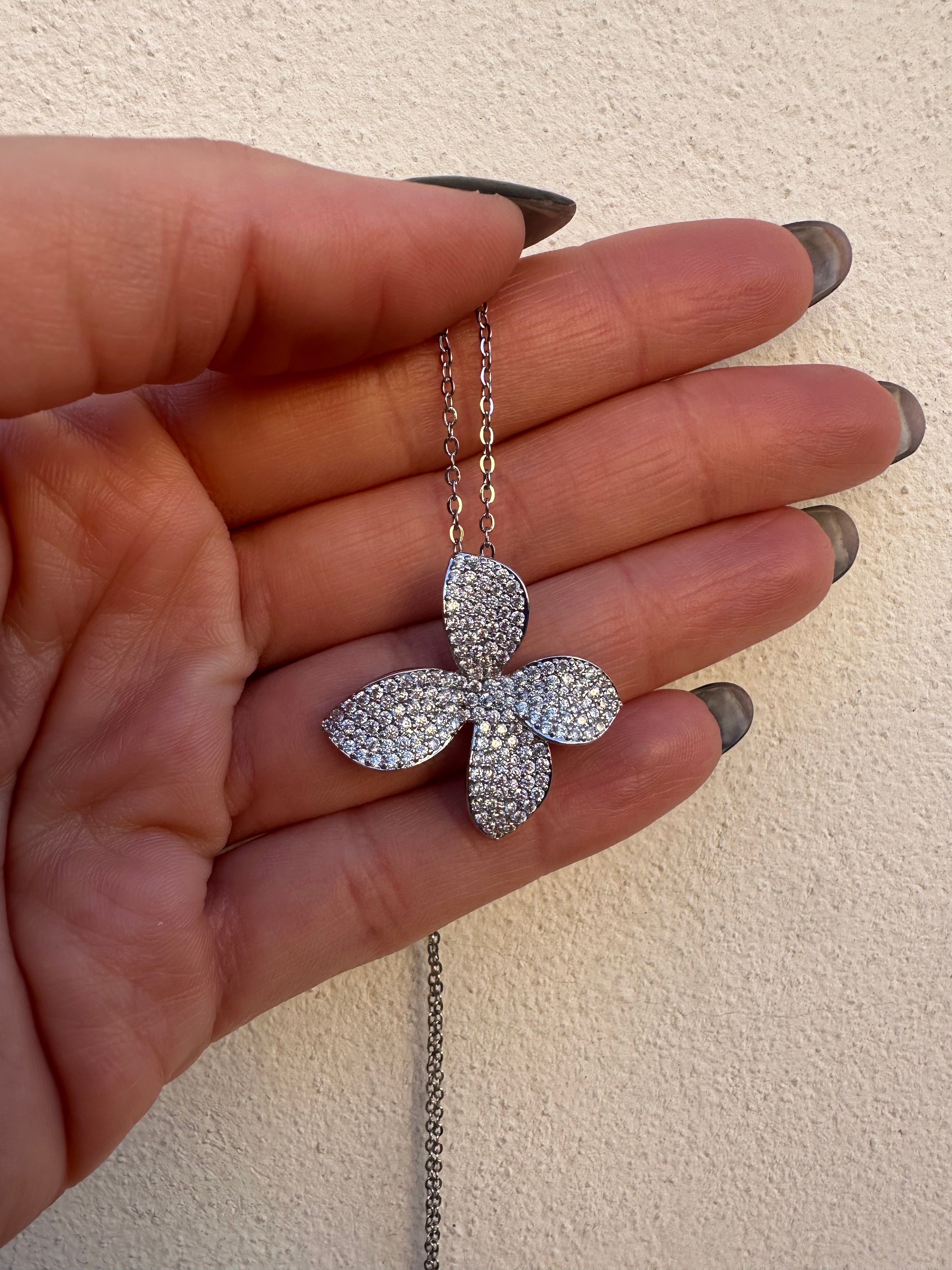 Collana fiore strass
