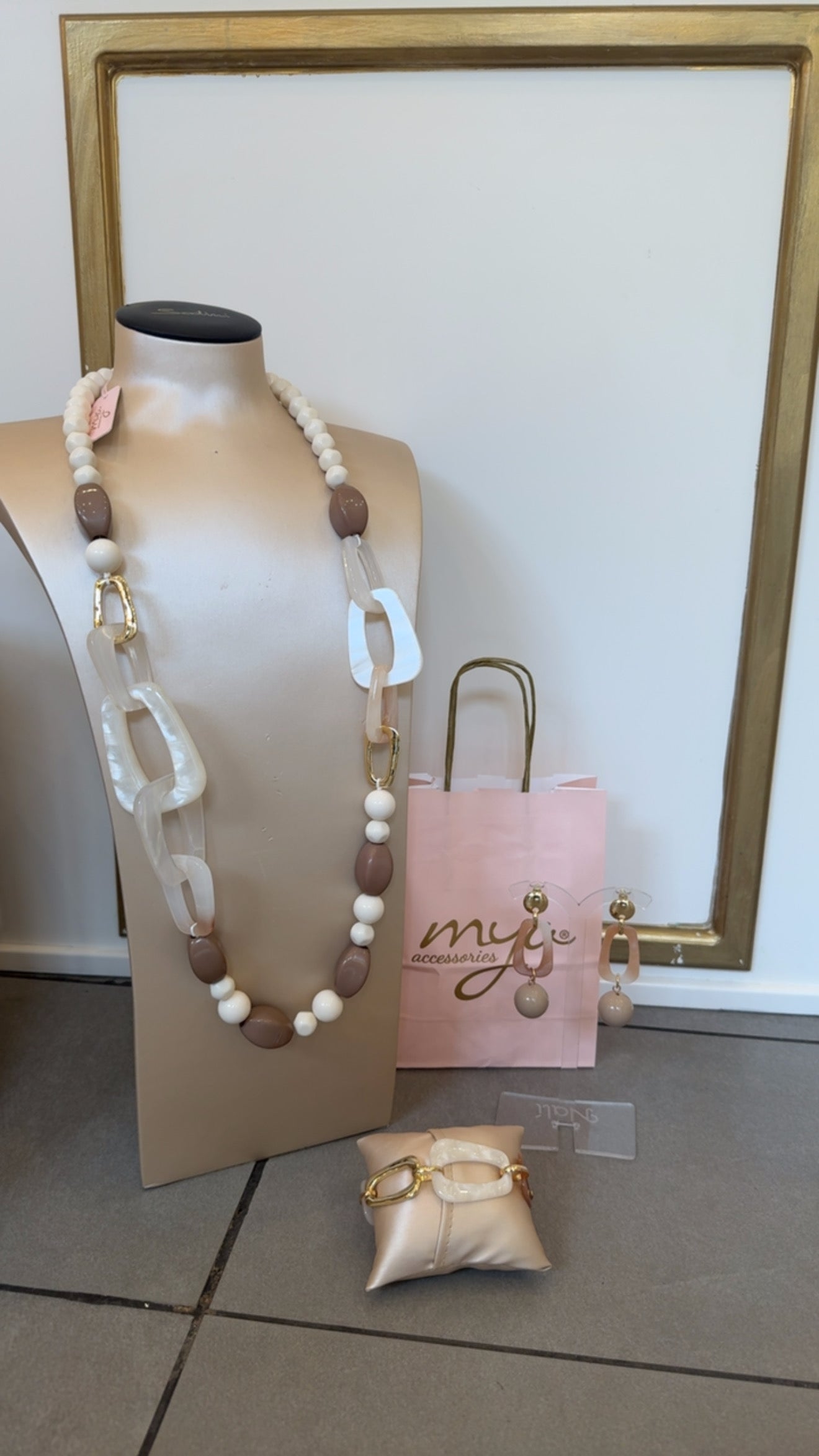 Collana Catena lunga di MYA