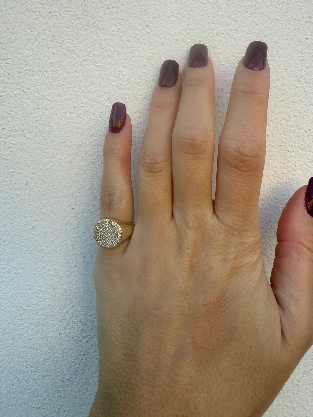 Chevalier Cleo Tondo