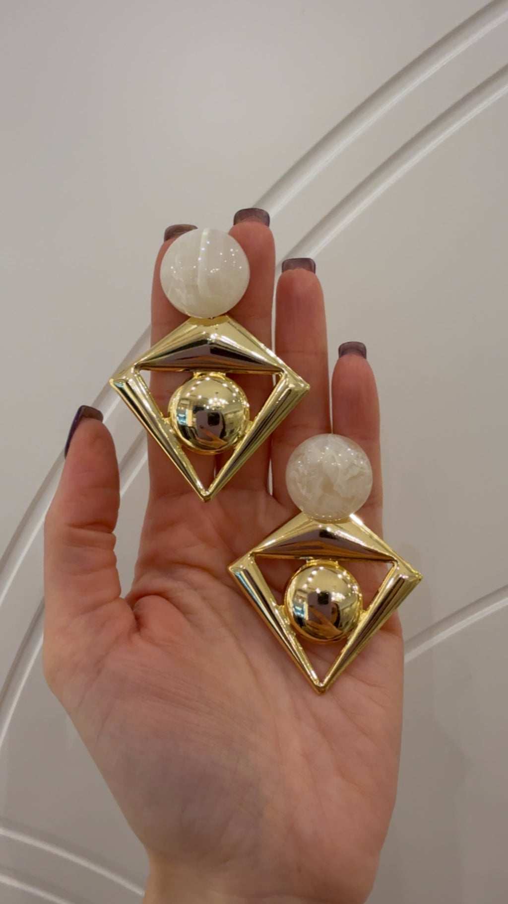 Orecchini Egitto in resina di Nali