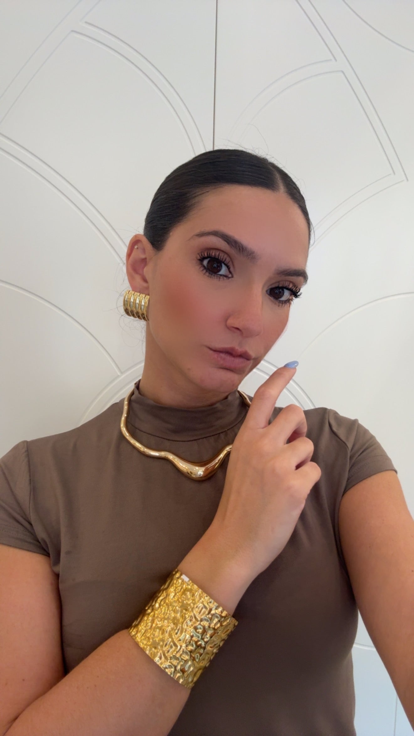 Collana Naomi girocollo rigida di Nali