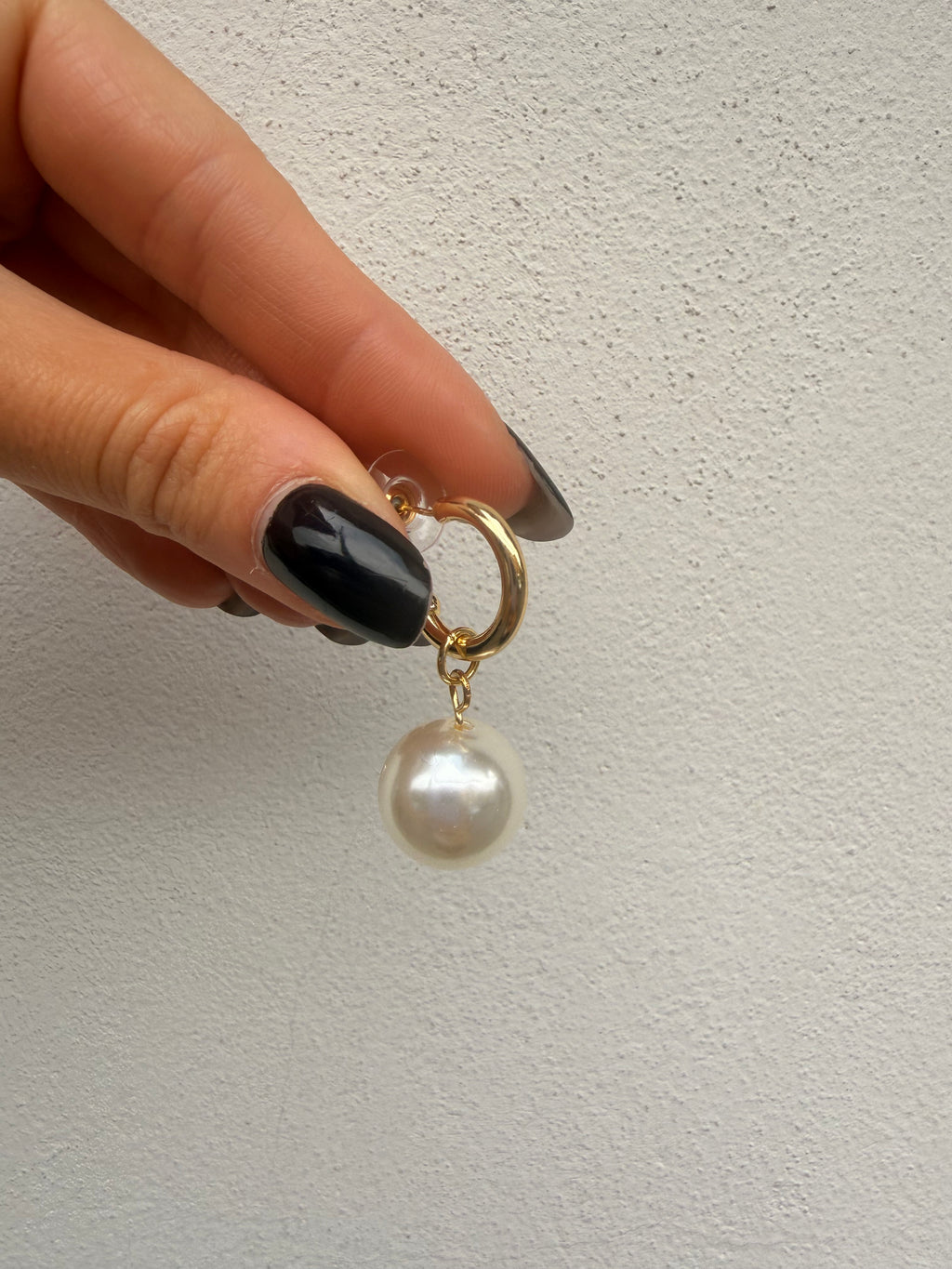 Orecchini cerchietto Perla di MYA