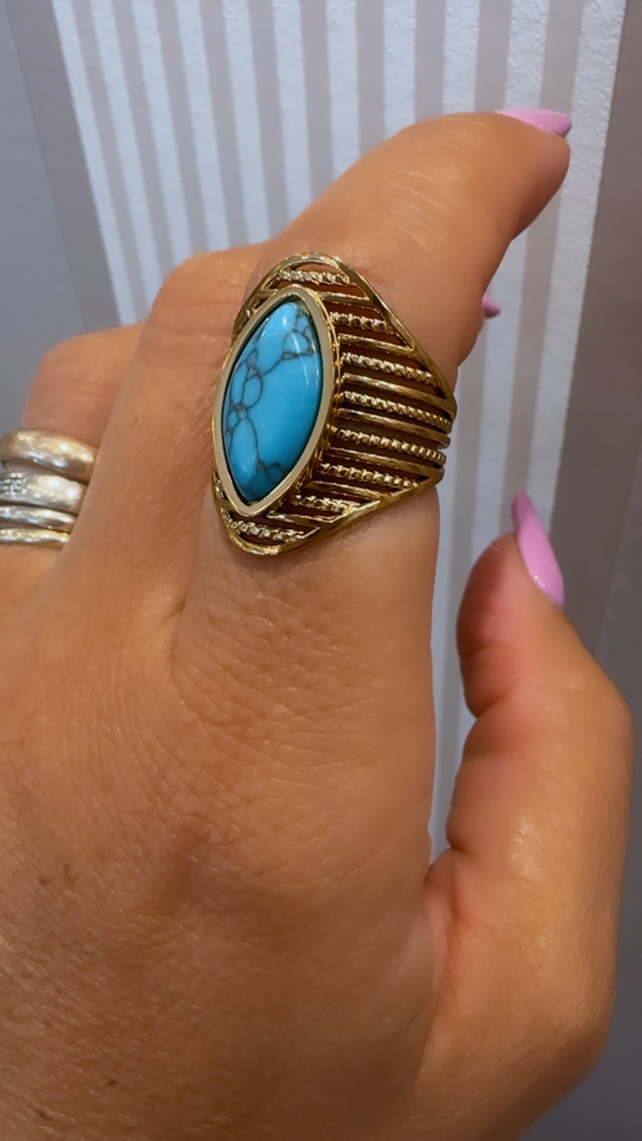 Anello Spnynx con pietra di Nali