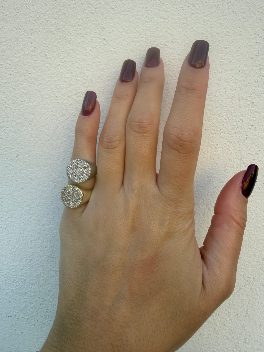 Chevalier Cleo Tondo