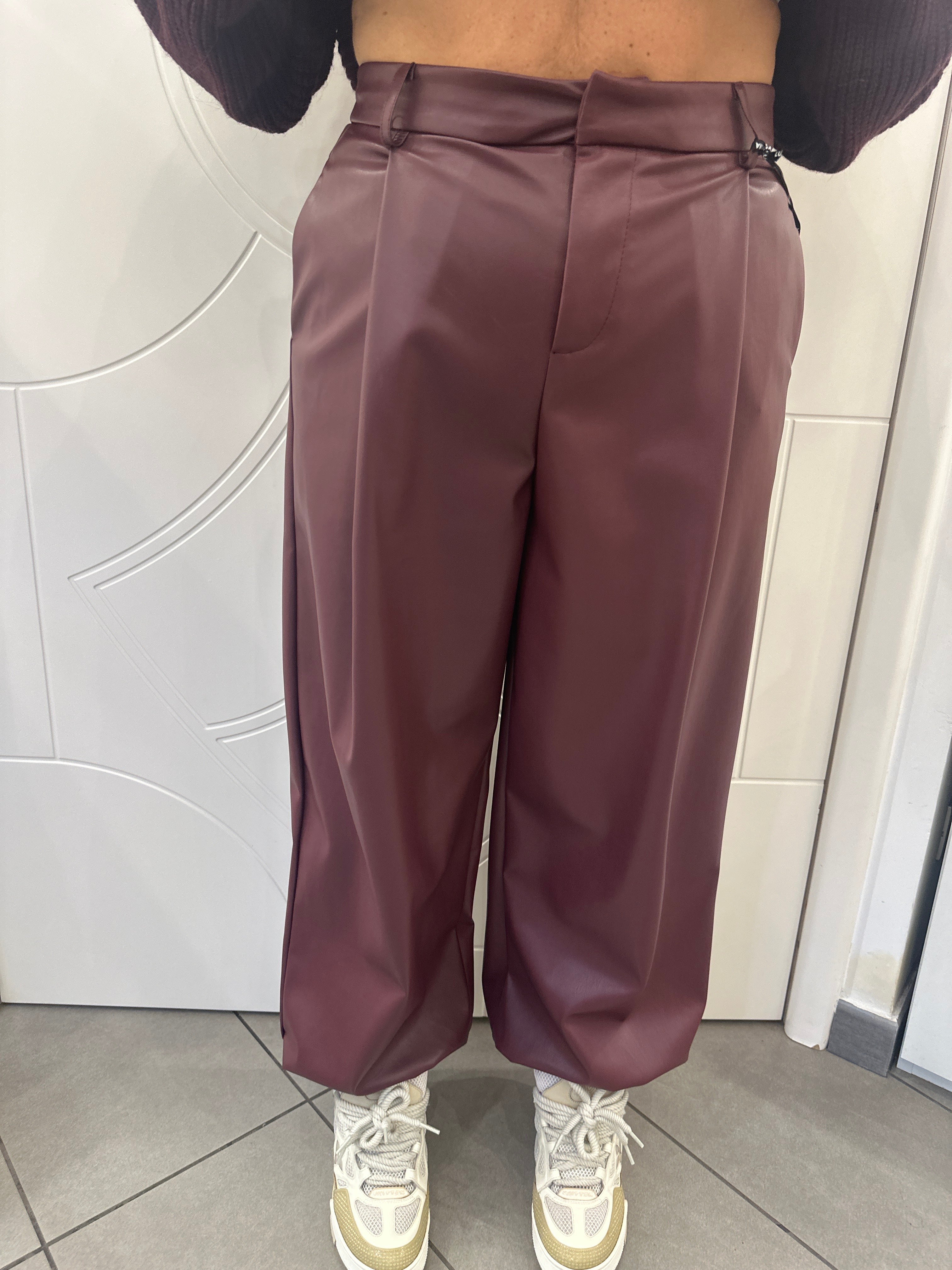 Pantalone Ecopelle Dark di Lumina