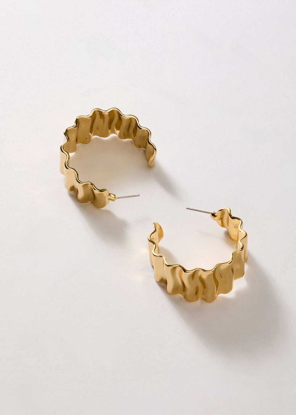 Orecchino a cerchio ondulati Nalì