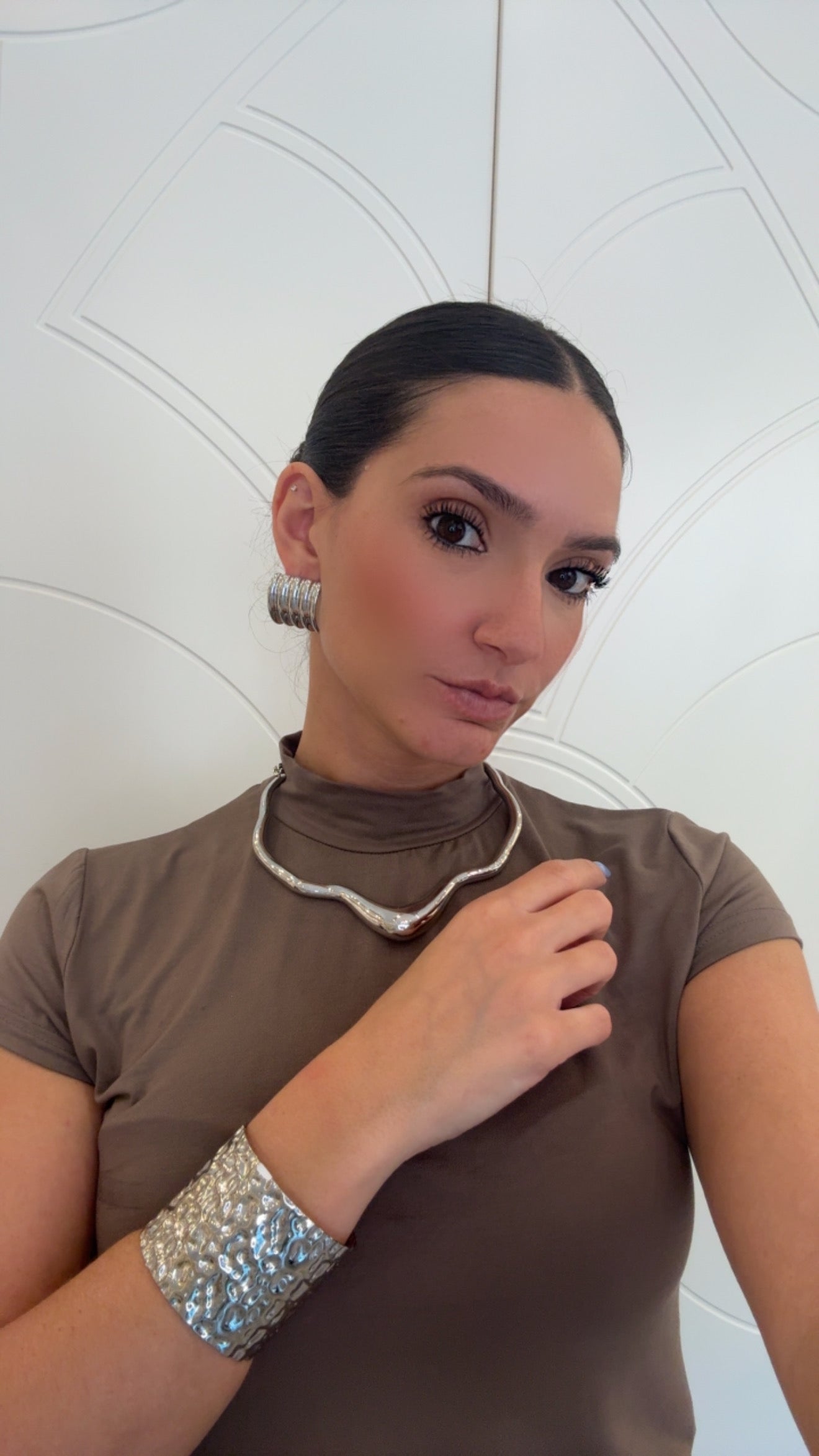 Collana Naomi girocollo rigida di Nali