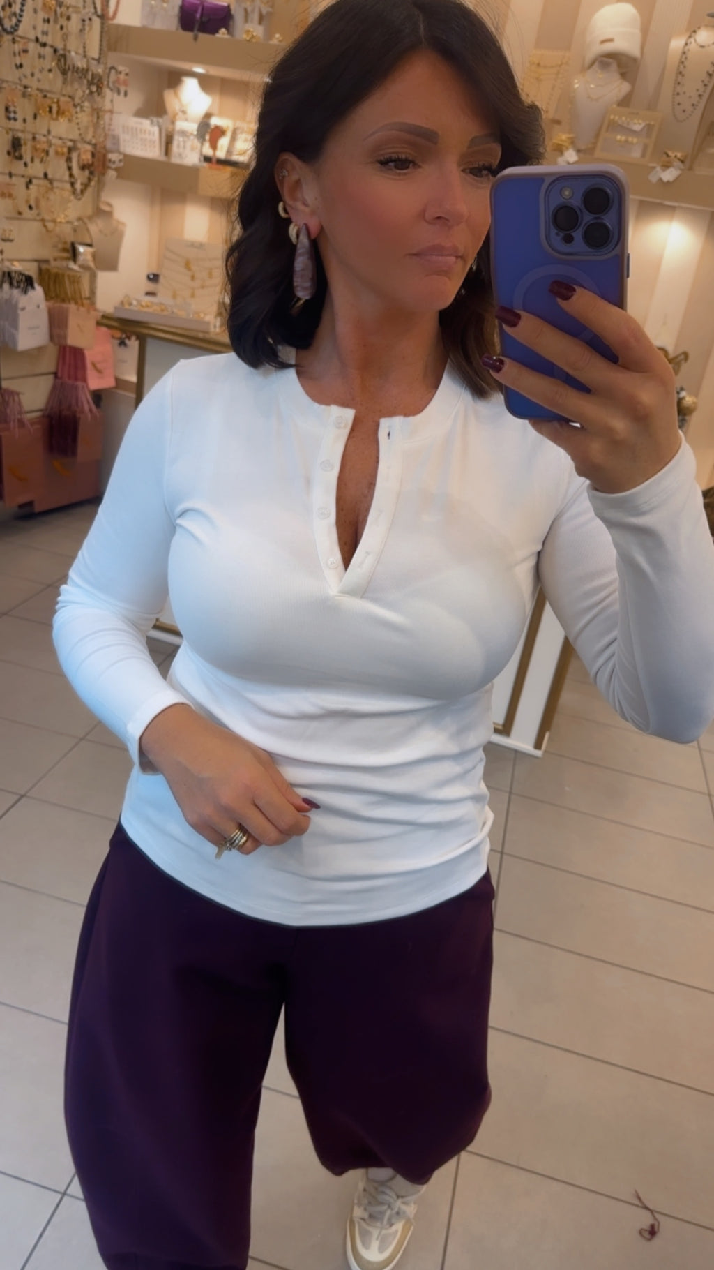 Serafina con bottoni By lumina