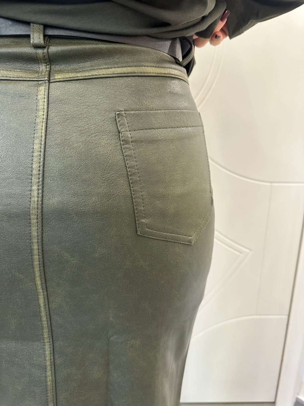 Longuette in ecopelle felpata