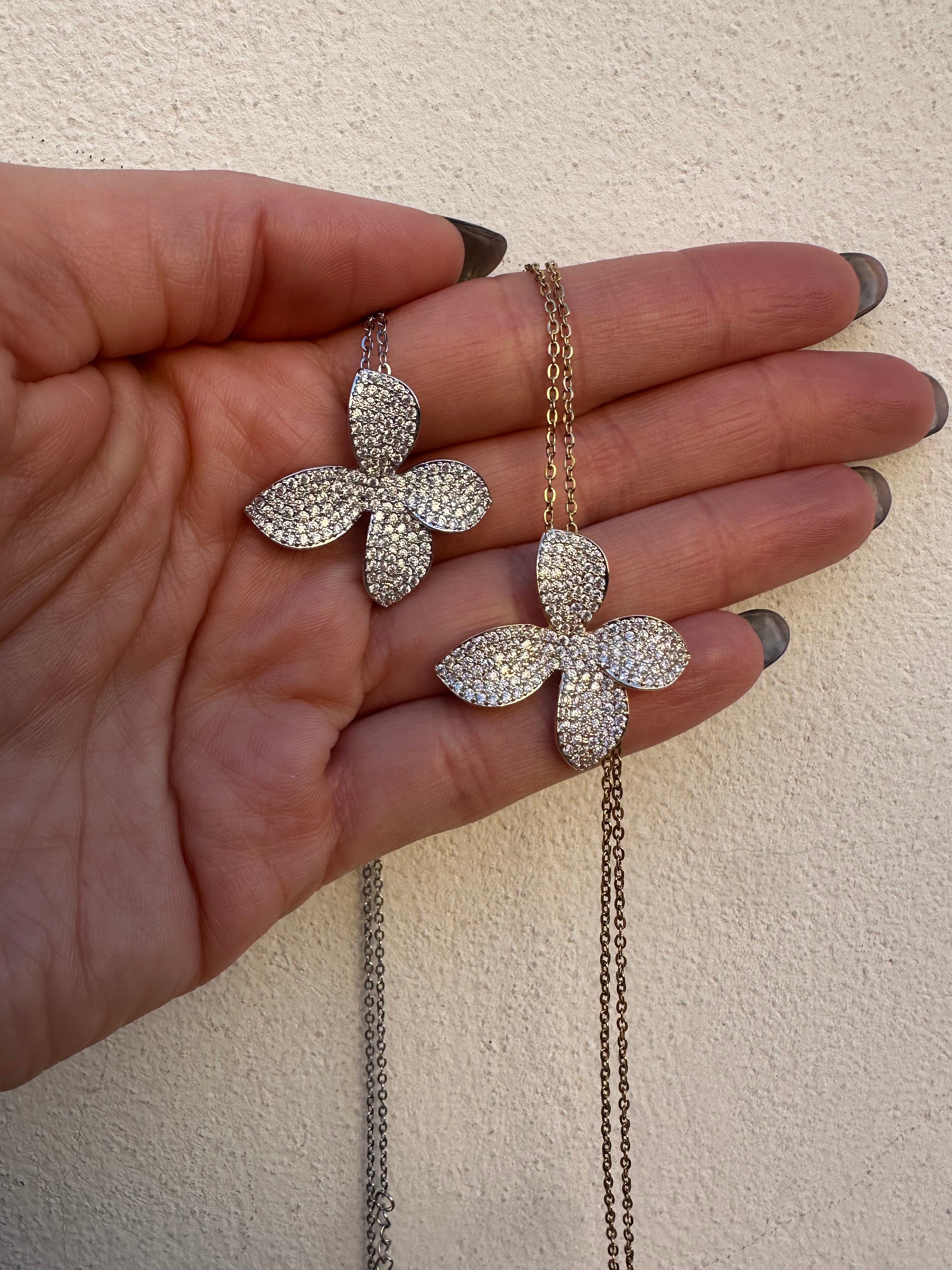 Collana fiore strass