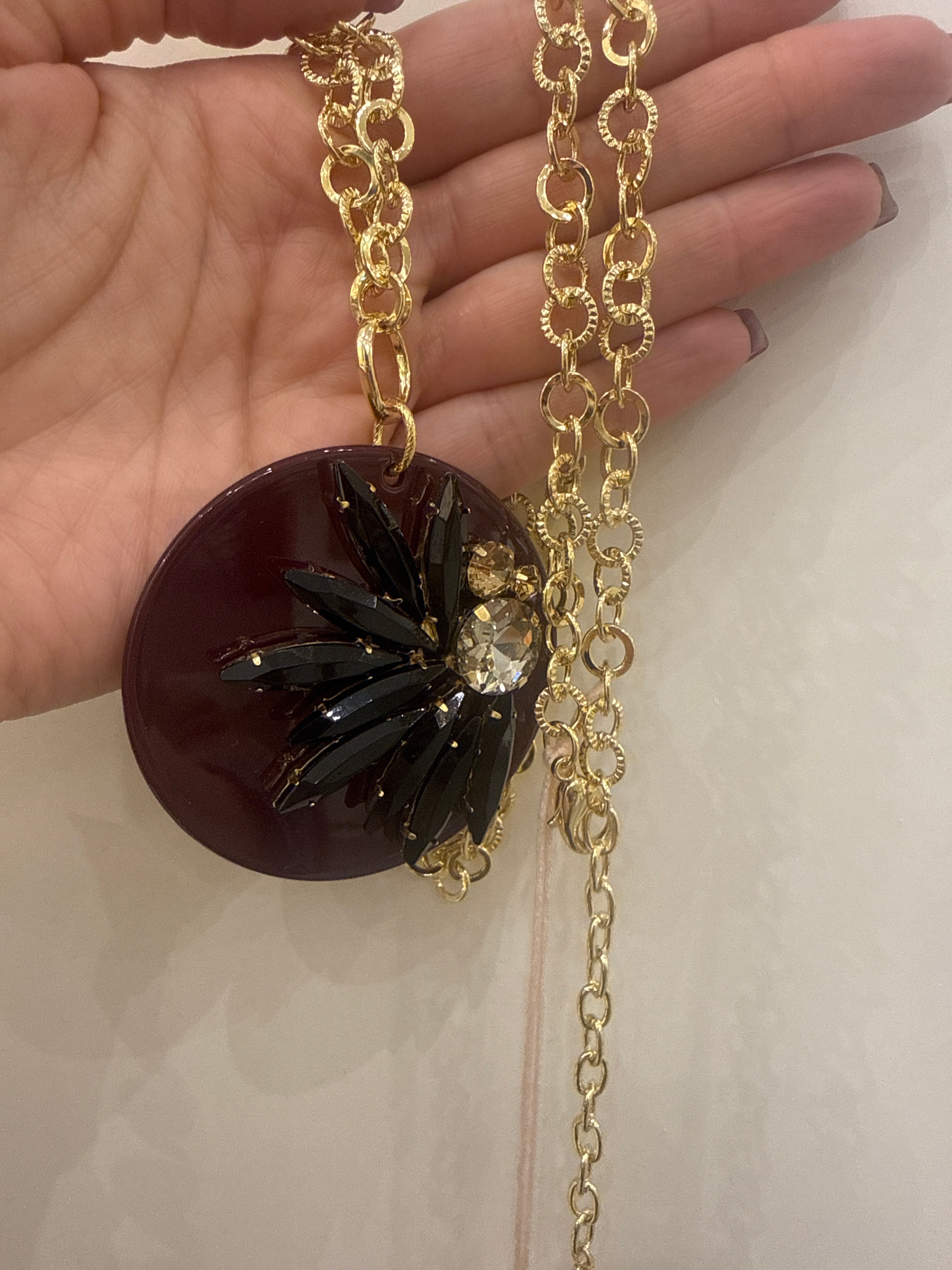 Collana medaglione pietre MYA