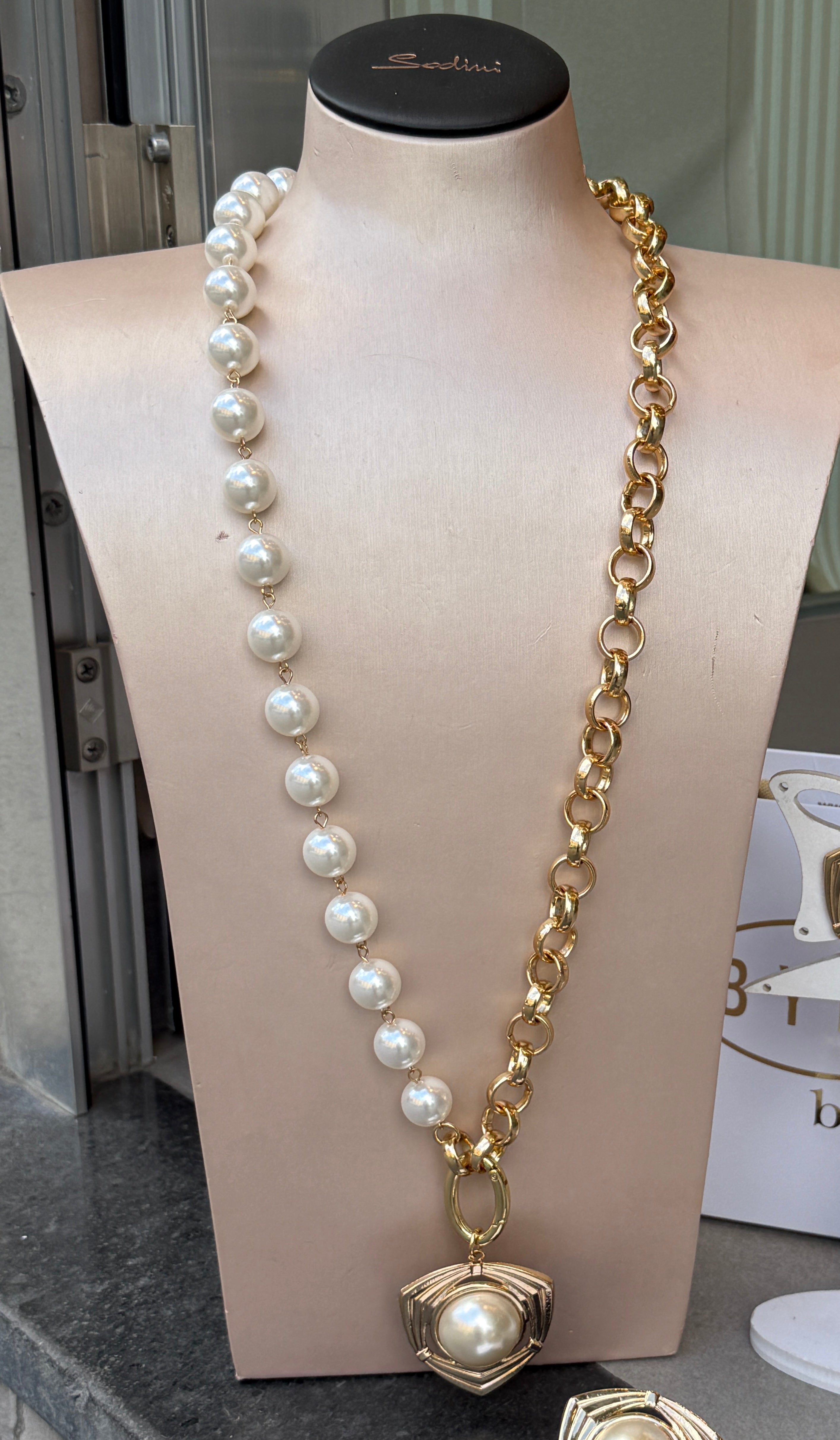 Collana perle lunga con pendente BYBA