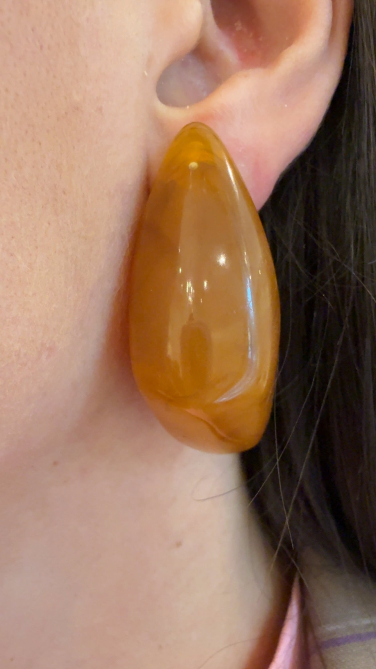 Orecchini squadrati marrone/bianco di Nali