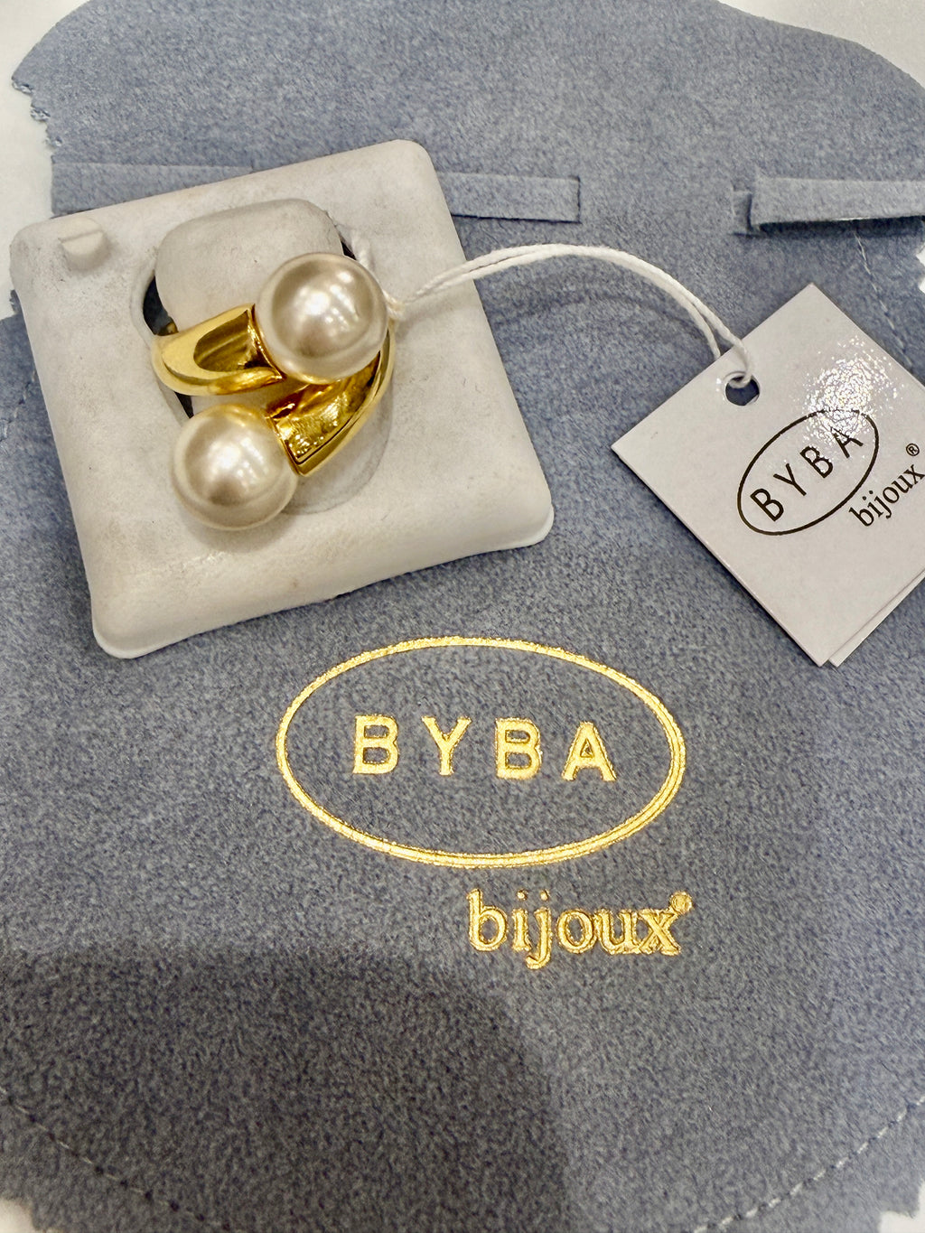 Anello incrocio con perla Byba