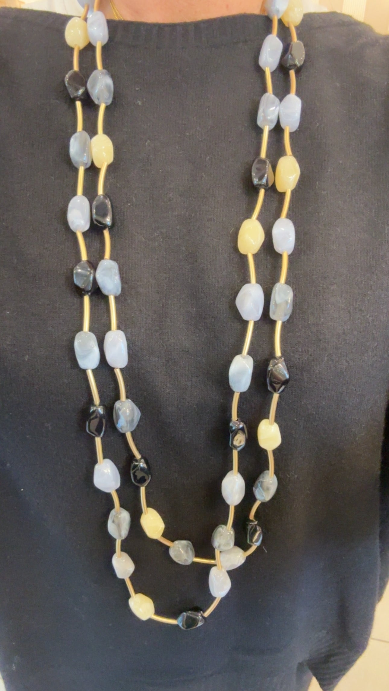 Collana Sasso lunga di MYA