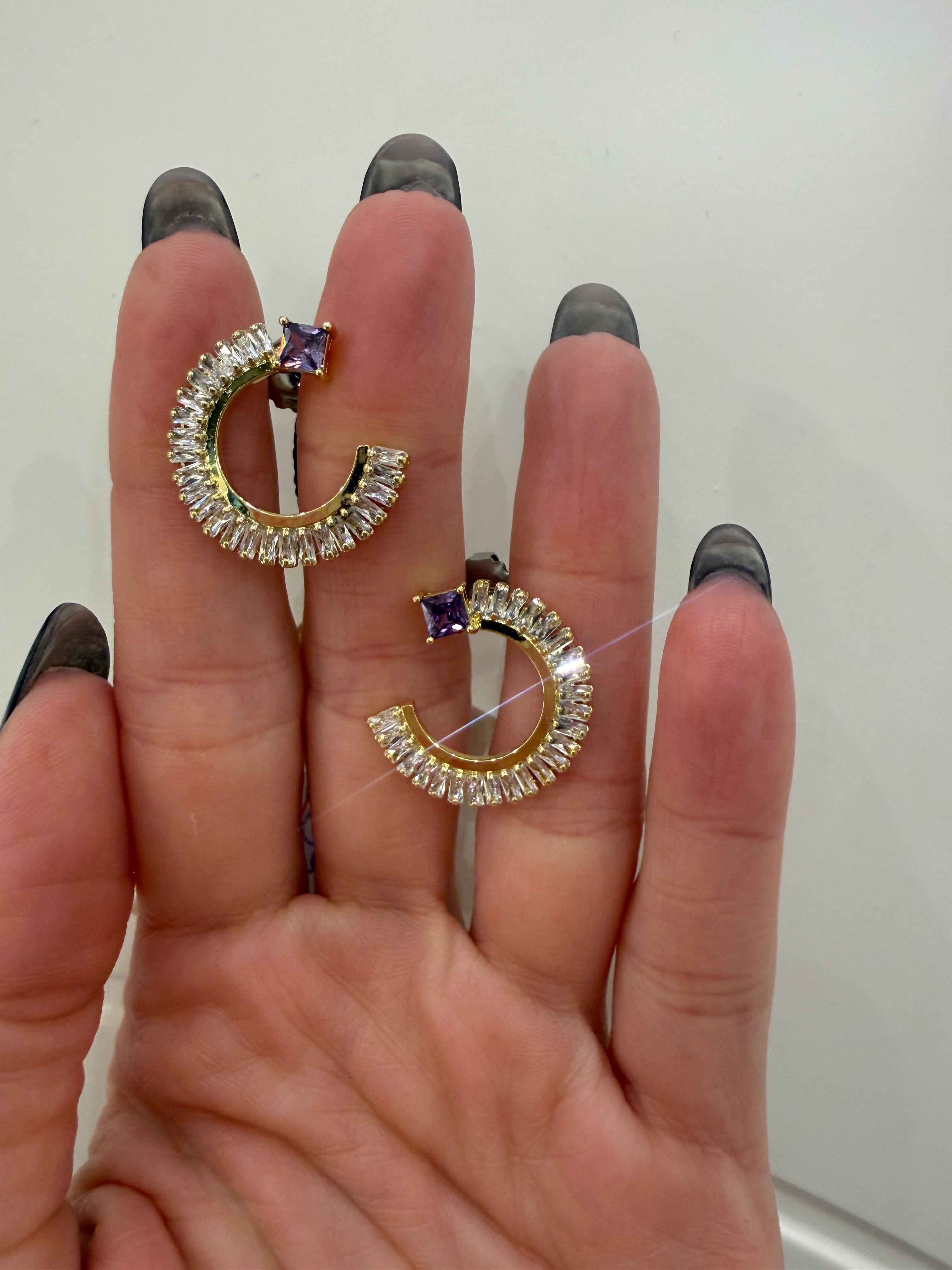 Orecchino semicerchio zirconi Sodini