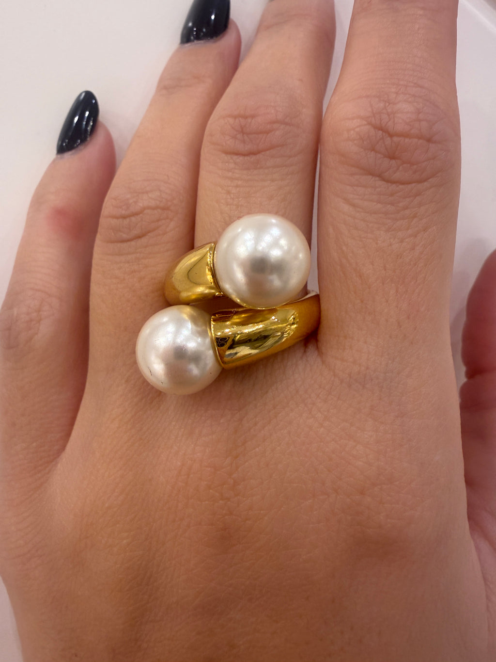 Anello incrocio con perla Byba