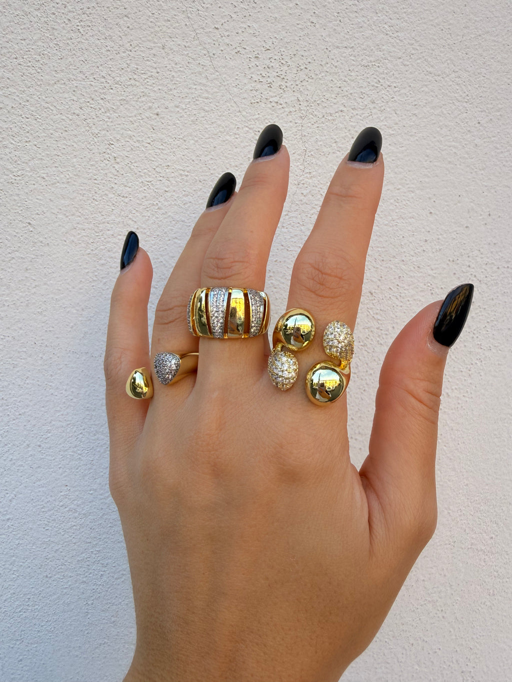 Anello double side con zirconi di Nali