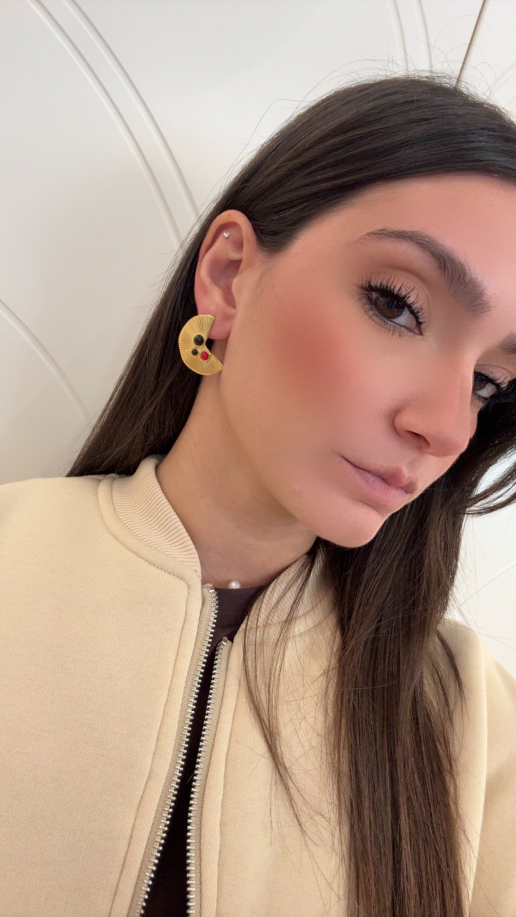 Orecchino semicerchi con pietre di Nali￼