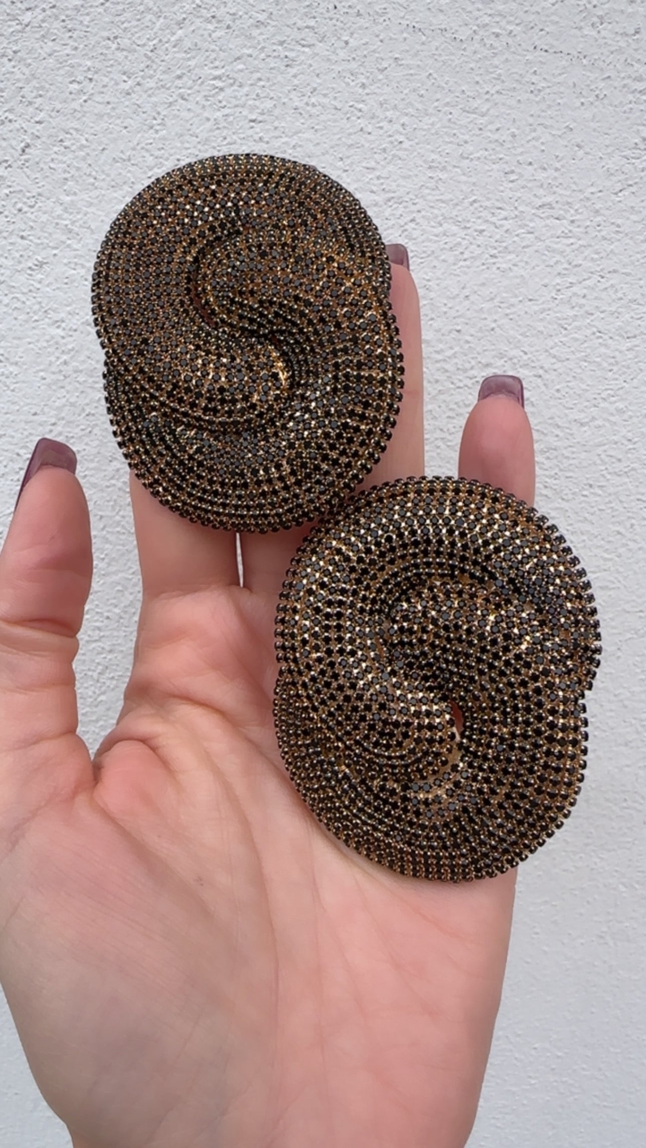 Orecchino infinito strass